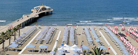 Le più belle spiagge della Versilia - Lido di Camaiore - Pontile sul Mare e Stabilimenti Balneari